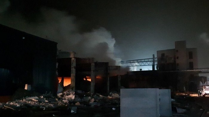 На заводе в Днепре произошел мощный взрыв и пожар
