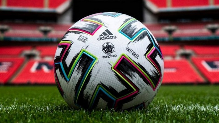 10 фактов о мяче, которым сыграют матчи финальной части Евро-2020