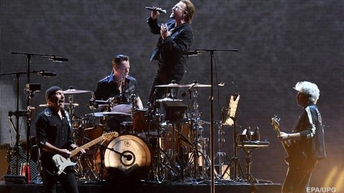 Группу U2 назвали самой прибыльной за 10 лет
