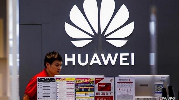 Huawei заменила американские компоненты в смартфонах