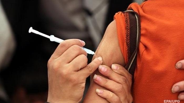 В Украину завезли больше 300 тысяч вакцин