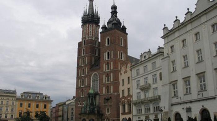 В Польше задержан украинец, дрон которого упал на крышу храма
