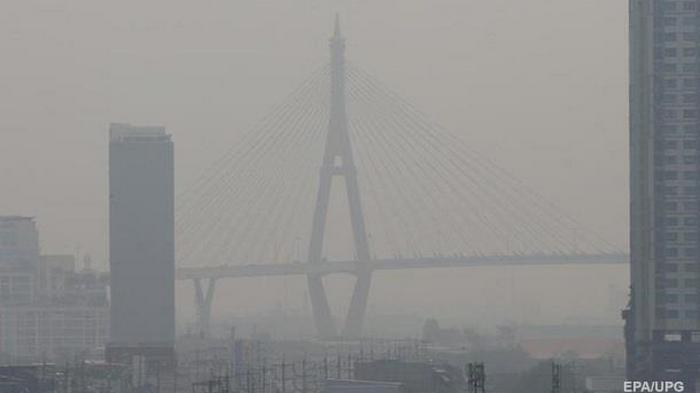 В столице Таиланда из-за грязного воздуха закрыли 450 школ