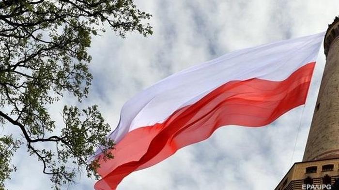 В Польше приняли закон намордника для судей