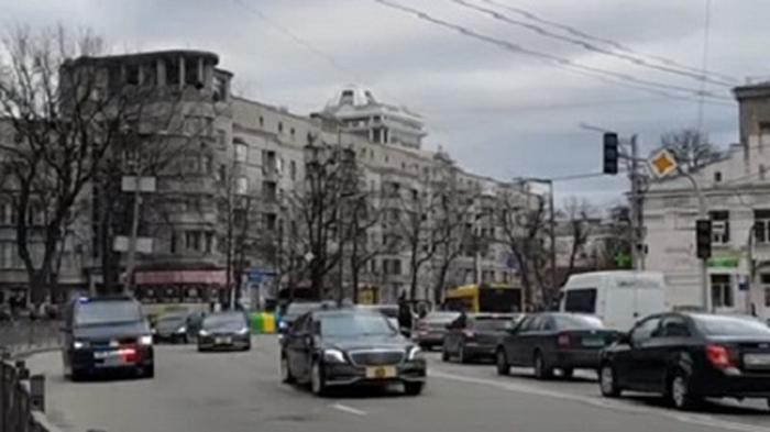 Эрдоган передвигался по Киеву в кортеже из 19 авто (видео)