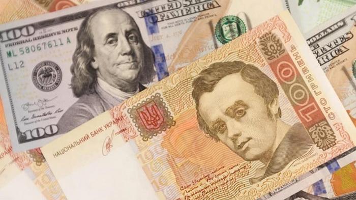 Курсы валют на 12 февраля: НБУ снова укрепил гривну