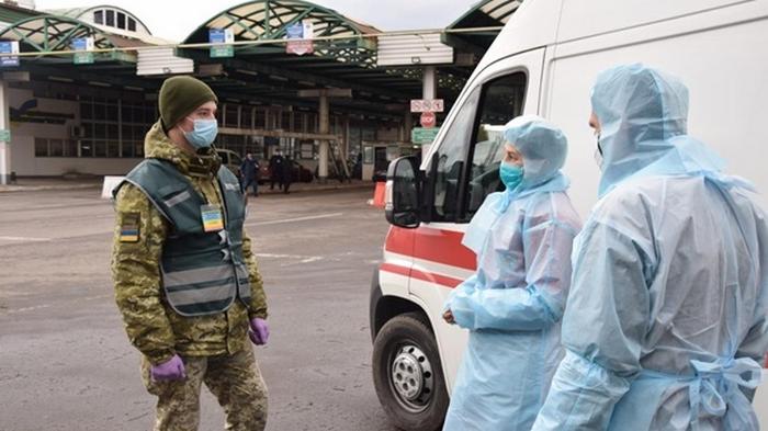 Пятеро украинцев заболели коронавирусом за рубежом