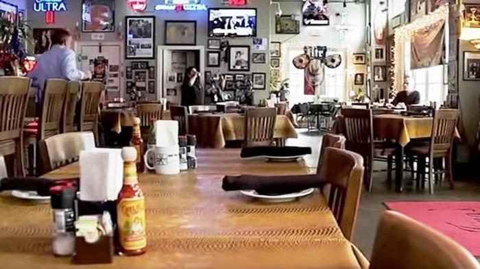 Клиент оставил $10 тыс чаевых в ресторане из-за COVID-19 (видео)
