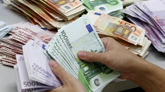 НБУ будет продавать евро на аукционе