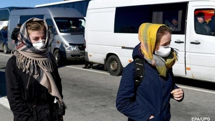 Минздрав заявил о наличии масок в аптеках Украины