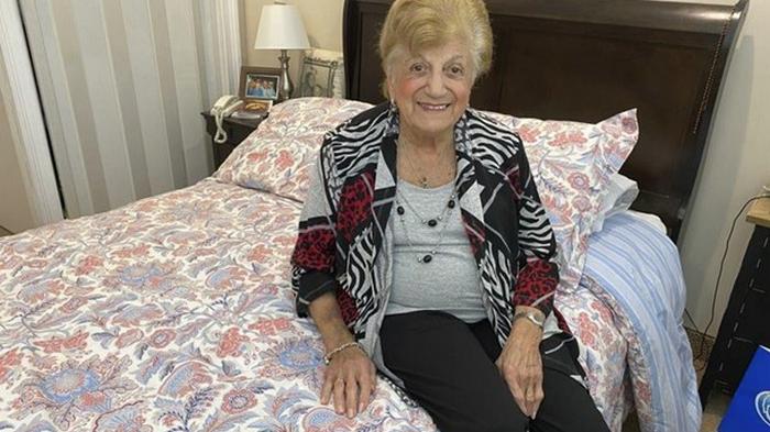 Победившая COVID 90-летняя женщина дала советы (видео)