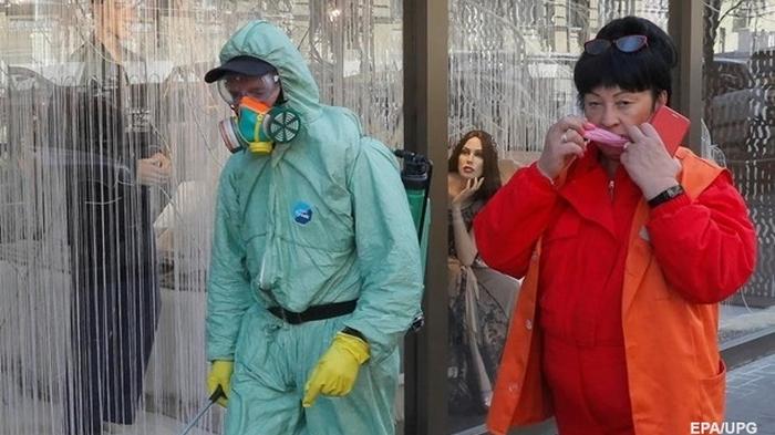 Врач назвал сроки окончания пандемии в Украине