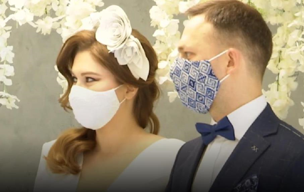 В Украине отметили первую онлайн-свадьбу (видео)