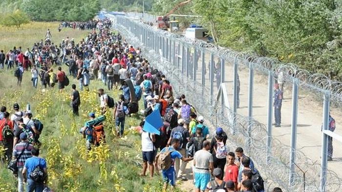 В Венгрии заявили, что подчинятся решению Суда ЕС о беженцах