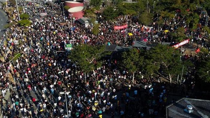 В Бразилии прошли массовые антипрезидентские протесты