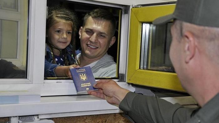Три года безвиза: украинцы совершили 49 млн поездок в ЕС