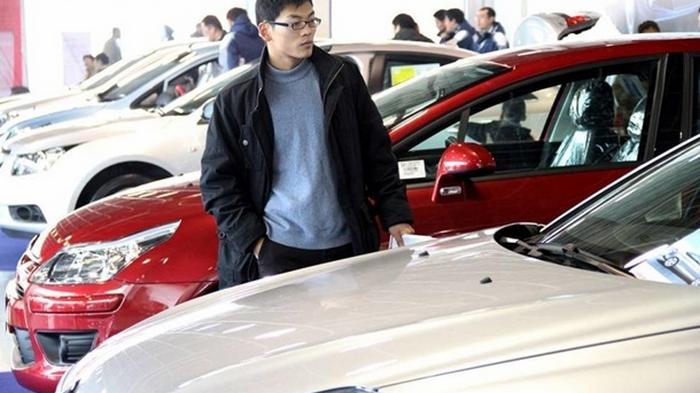 В Китае разрешили дорожные испытания самоуправляемых авто