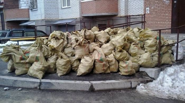 Вывоз строительного мусора в Киеве: особенности и выбор исполнителя