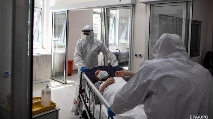В Украине растет число госпитализаций с коронавирусом