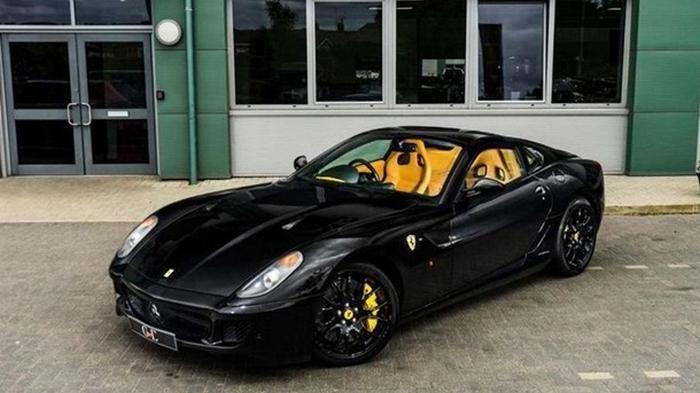 Эрик Клэптон выставил на продажу свой Ferrari (фото)