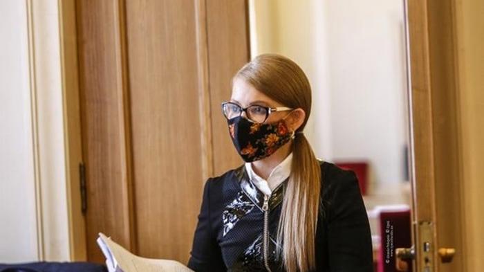 СМИ: Тимошенко подключили к аппарату ИВЛ