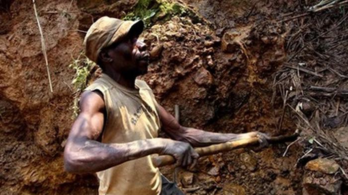 В Конго 50 человек погибли при обрушении шахты - СМИ