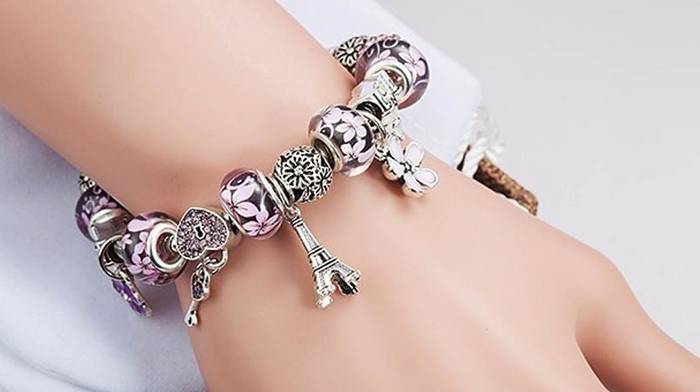 Как стали популярными браслеты Пандора