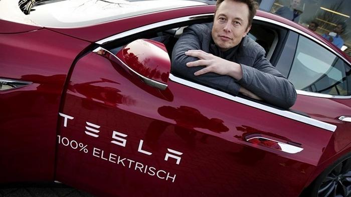 Маск анонсировал выпуск бюджетных электромобилей Tesla