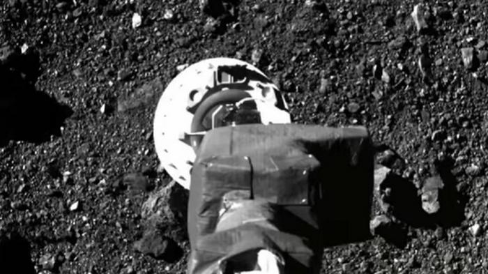 В NASA показали первые кадры поверхности астероида (видео)