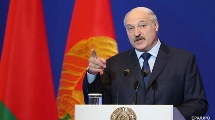 Лукашенко назвал коронавирус ширмой для передела мира