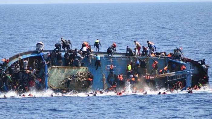 У берегов Ливии затонуло судно с нелегальными мигрантами, есть жертвы