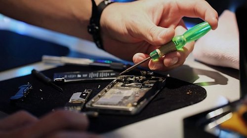 Особенности ремонта мобильных телефонов