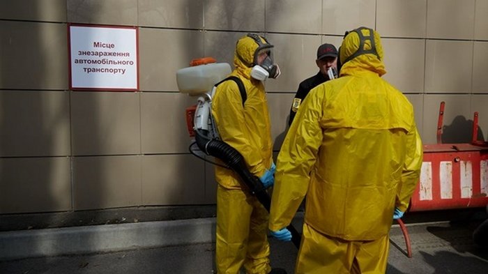 В Украине почти 190 смертей от COVID за сутки