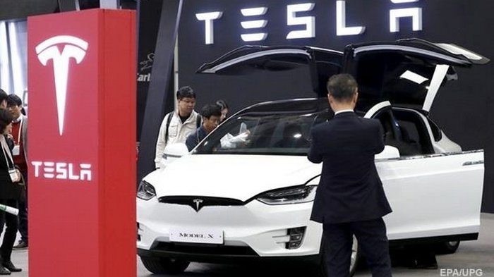 Стоимость Tesla впервые поднялась выше $500 млрд