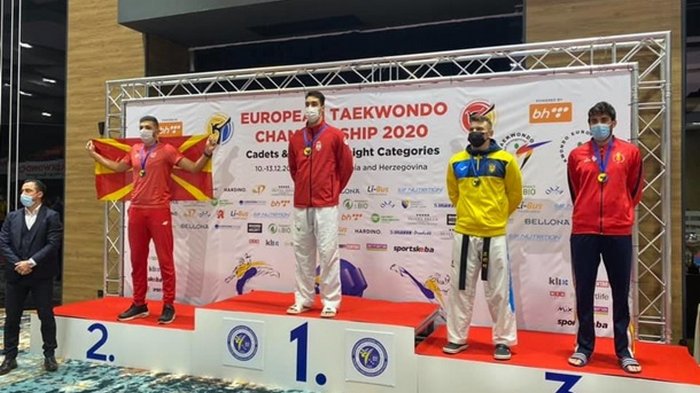 Украинец Бондарь выиграл медаль чемпионата Европы по тхэквондо
