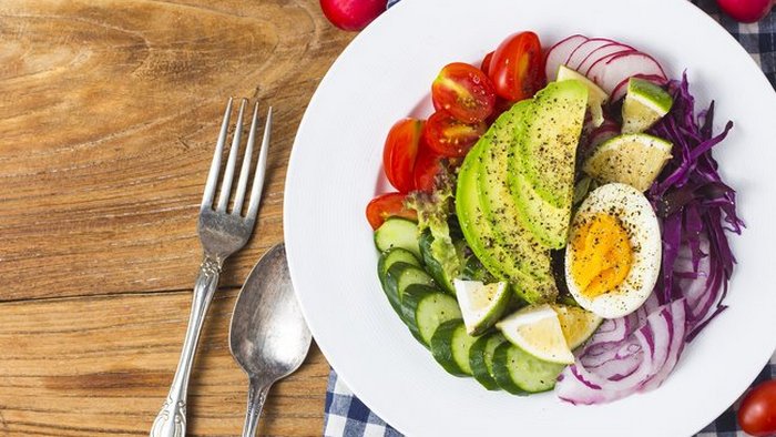 Салаты из авокадо: просто и вкусно