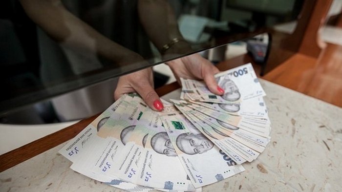 Украинцы должны почти 15 млрд грн по микрокредитам