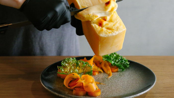 Вкусный и полезный сыр Раклет (Raclette)