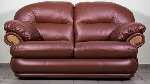 кожаный диван