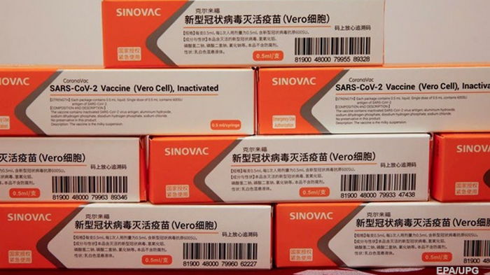 МОЗ: Эффективность вакцины Sinovac пока не названа