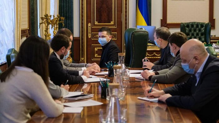 Зеленский назвал вакцинацию вызовом для всего мира