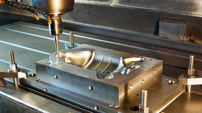 Где применяется фрезерно-гравировальная обработка?