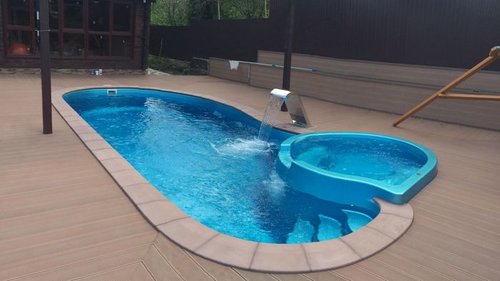 Особенности композитных бассейнов Favorite