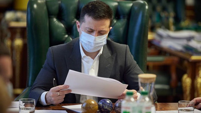 Зеленский утвердил закон для COVID-вакцинации