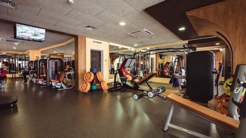 Фитнес-клуб «Железяка и Бантики»: занимайтесь спортом с удовольствием