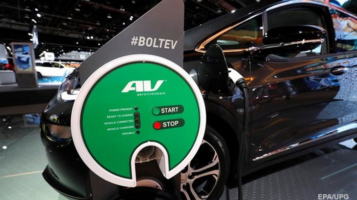 В Украине продажи электрокаров упали на 20%