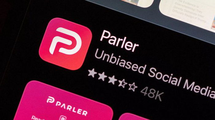 Соцсеть Parler снова заработала после месяца блокировки