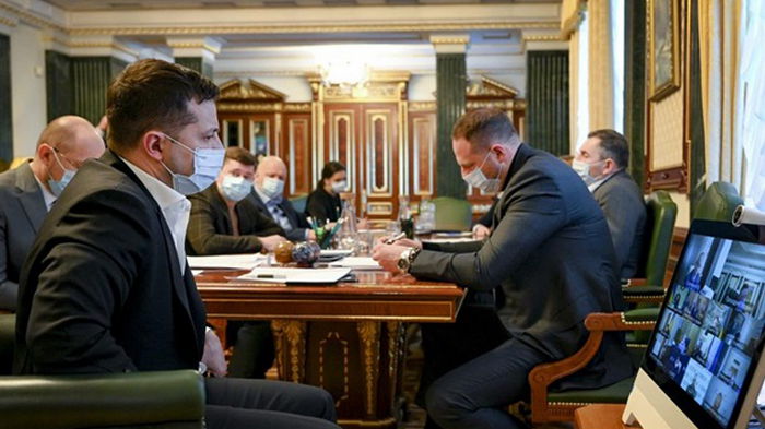 Зеленский дал поручение из-за вспышки коронавируса на Прикарпатье