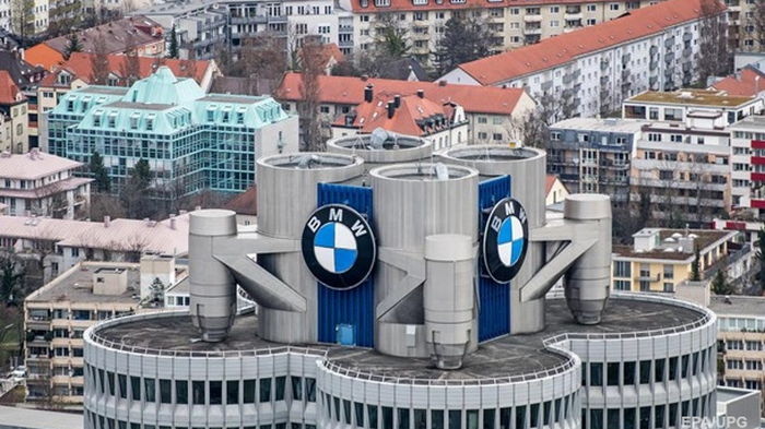 BMW объявил об отзыве 430 тысяч авто в Германии - СМИ