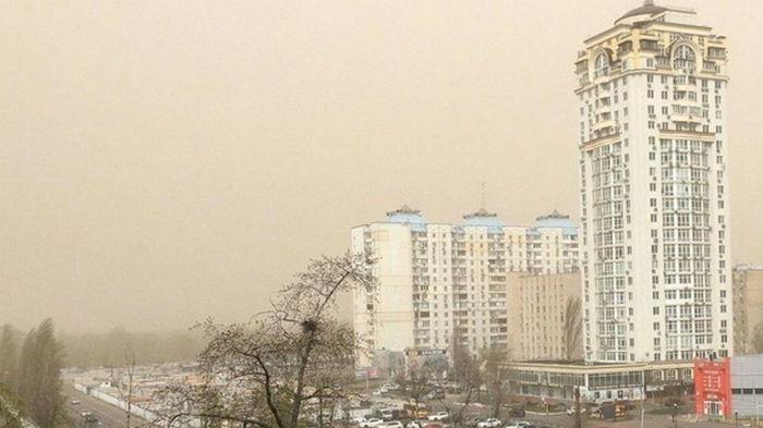 Киев третий день подряд в десятке городов мира с самым грязным воздухом